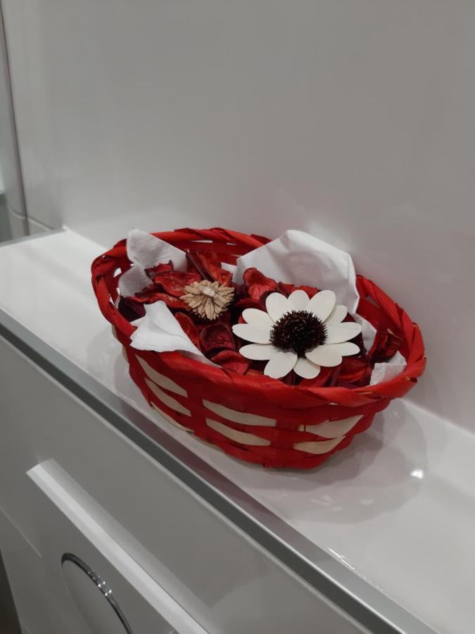 Studio Apartman Lena 우마그 외부 사진