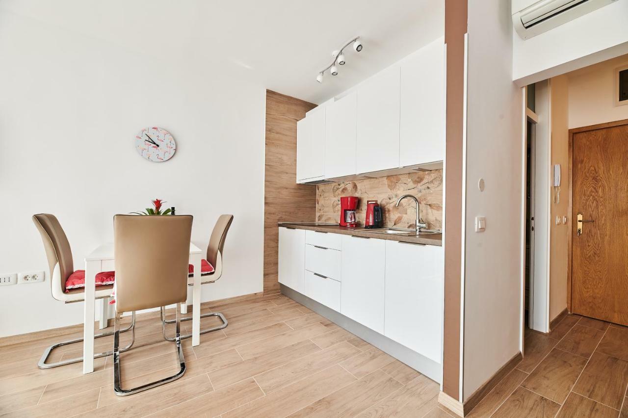 Studio Apartman Lena 우마그 외부 사진